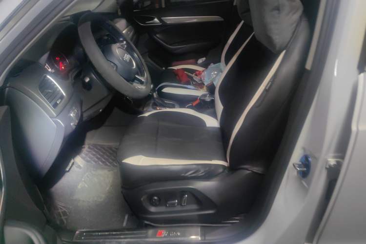 Used Audi Q3 2017 30 TFSI Fashion Model Left Front Seat