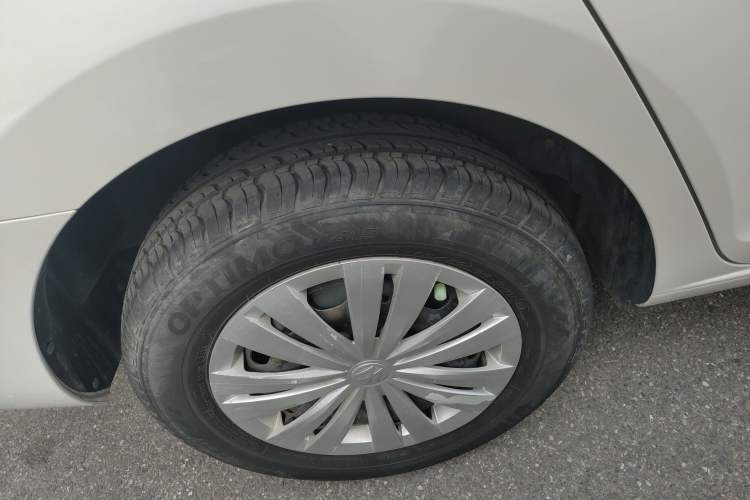 Used Volkswagen Santana 2016 1.6L Manual Fashion Edition
