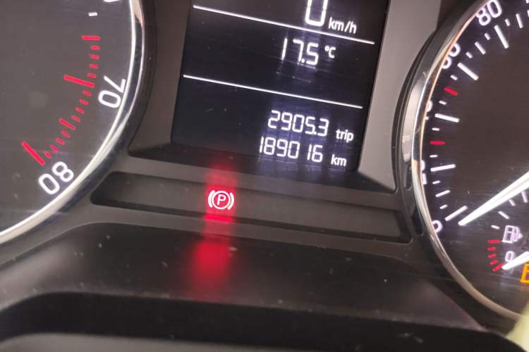 Used Skoda Octavia 2017 1.6L Automatic Chuanxing Edition
