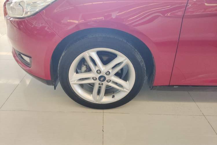 Used Ford Focus 2020 Hatchback Classic 1.5L Automatic Trendy Model