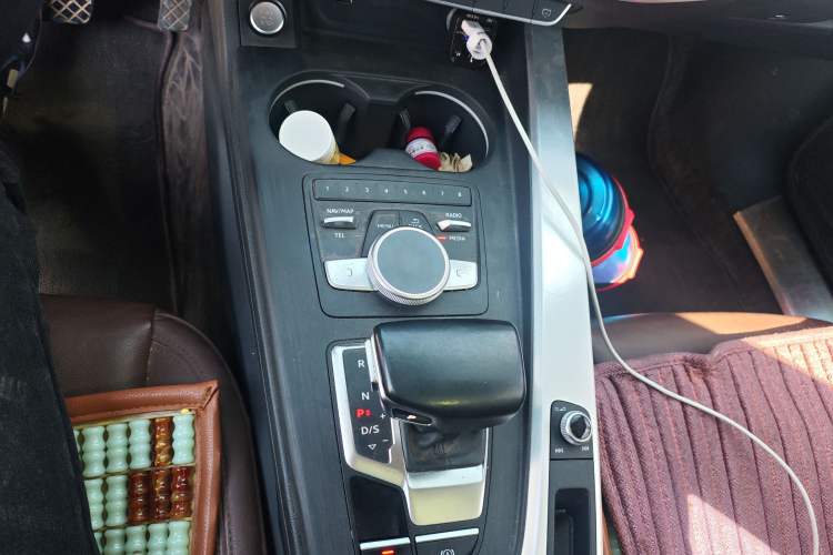 Used Audi A4L 2019 40 TFSI Fashion Version China V
