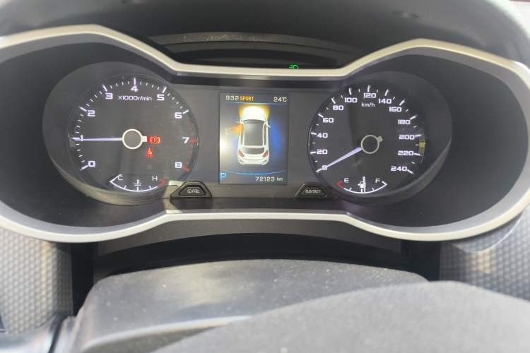 Used Geely Auto Emgrand GS 2016 Elegant Edition 1.3T Automatic LingShang Model Odometer Close Up