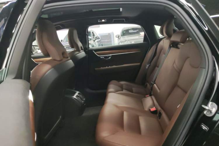 Used Volvo S90 2024 B5 Zhiyi Luxury Edition Left Rear Seat