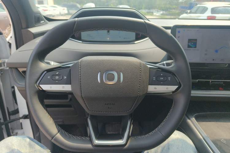Used CHANGAN NEVO Q05 2025 Truly Delicious Version 125 Deluxe Edition Steering Wheel