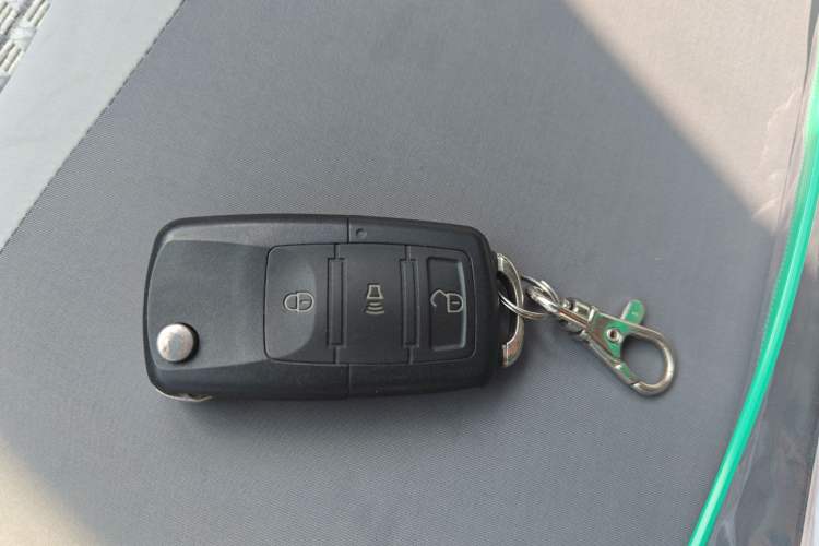 Used Foton Skyworth EV6 2023 Fast and Slow Charging Version
