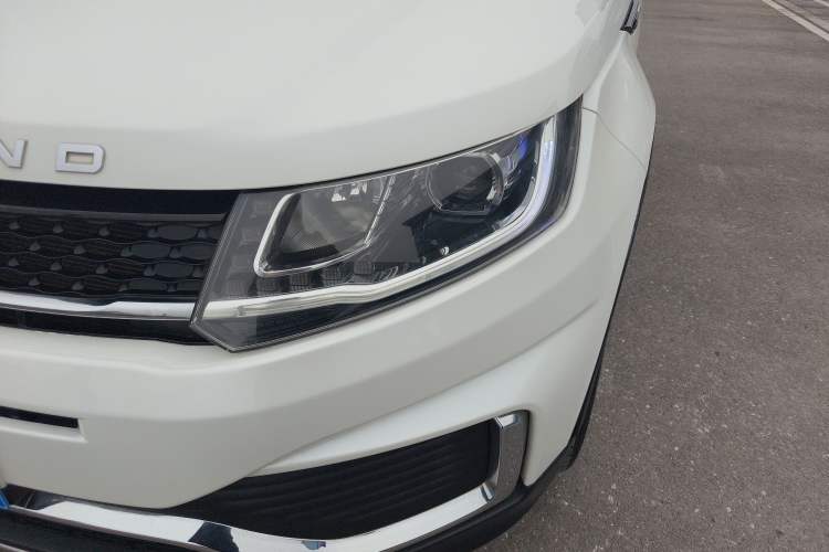 Used Land X7 2018 Geely Jingyue 1.5T Panoramic Luxury Model Left Front Headlight