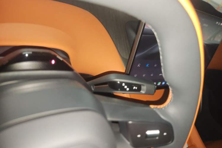 Used Xiaomi Auto YU7 2025 Ultra-Long Range All-Wheel Drive Pro Version
