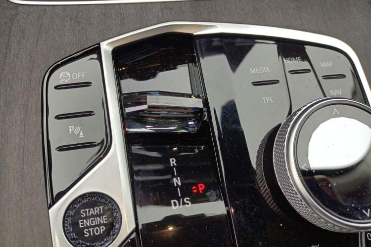 Used BMW X5 2023 xDrive 30Li Luxury M Sport Package
