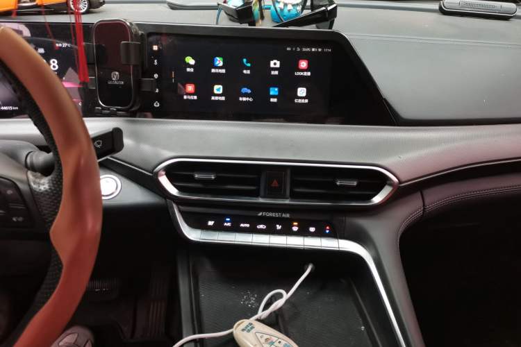 Used CHANGAN UNI-T 2020 1.5T Prestige Version