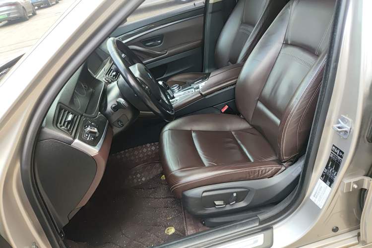 Used BMW 5 Series 2014 525Li Luxury Design Package