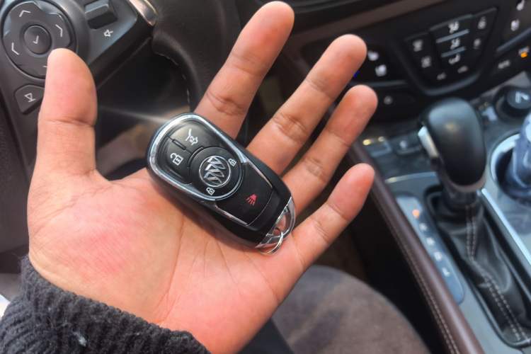 Used Buick Envision 2014 28T Four-Wheel Drive Luxury Model Vehicle Key