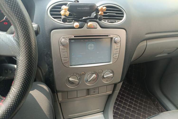 Used Ford Focus 2013 Hatchback Classic 1.8L Manual Base Model
