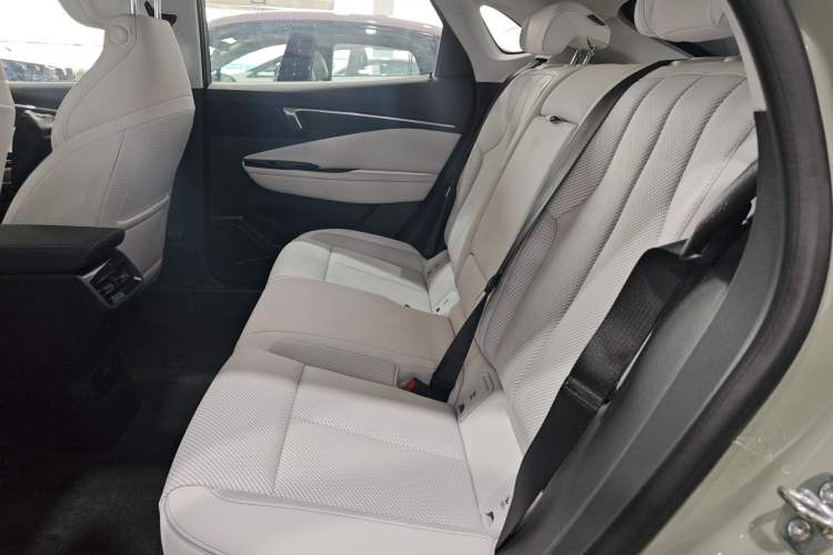 Used Buick E4 2023 Deluxe Edition