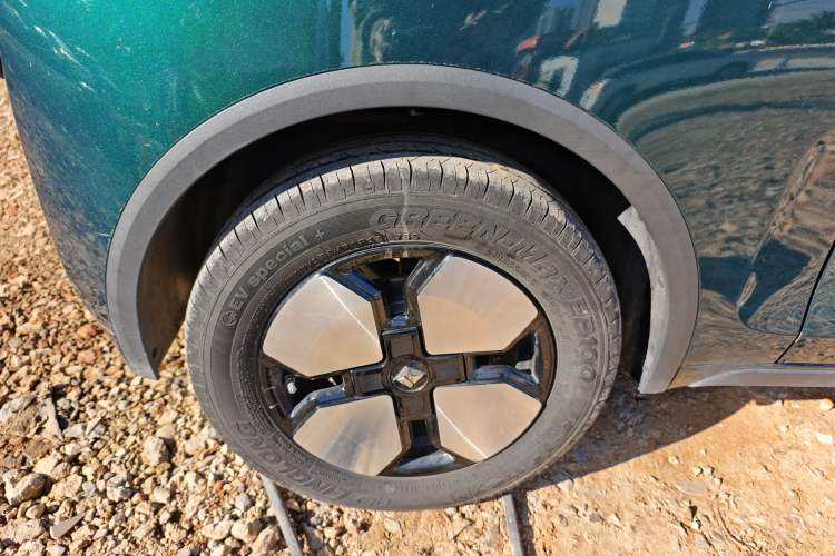 Used Baojun KiWi EV 2023 Smart Luxury Edition Ternary Lithium Exterior 8