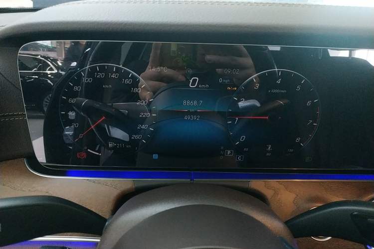 Used Mercedes-Benz E-Class 2023 Updated E 300 L Fashion Edition
