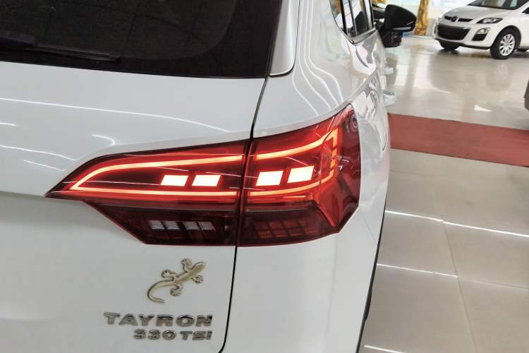 Used Volkswagen Tayron 2019 330TSI Two-Wheel-Drive Luxury Version China V Emission Standard