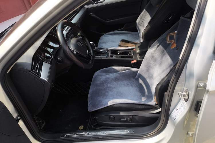 Used Volkswagen Magotan 2018 330TSI DSG Advanced Model Left Front Seat