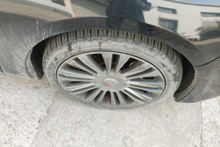 Used Hongqi H5 2019 30TD Smart Connect Dynamic Edition Right Front Wheel Hub
