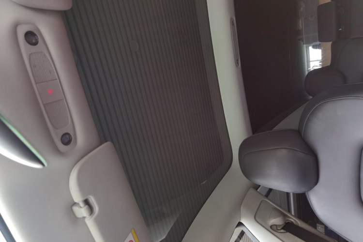 Used Tesla Model 3 2019 Standard Range Rear-Wheel Drive Upgraded Version (52 kWh)