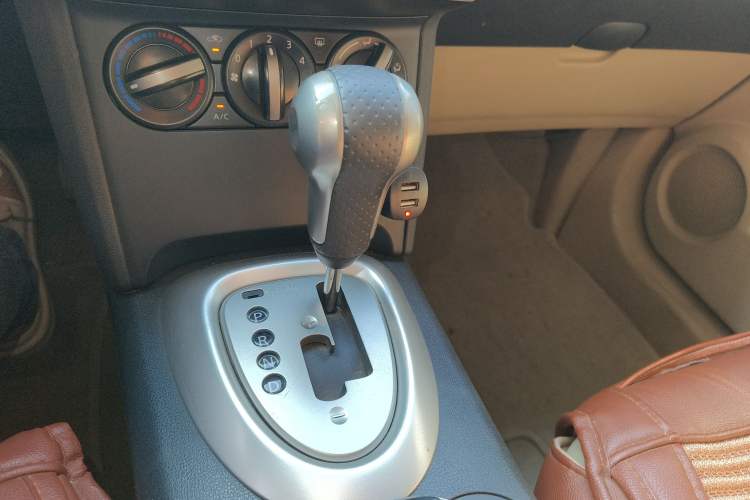 Used Nissan Qashqai 2015 2.0 XL Coolfire CVT 2WD
