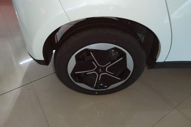 Used Cowin October 2025 Mate 300km Surfing Edition