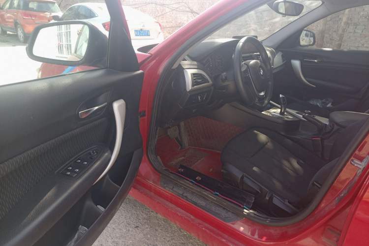 Used BMW 1 Series 2015 118i Leading Model