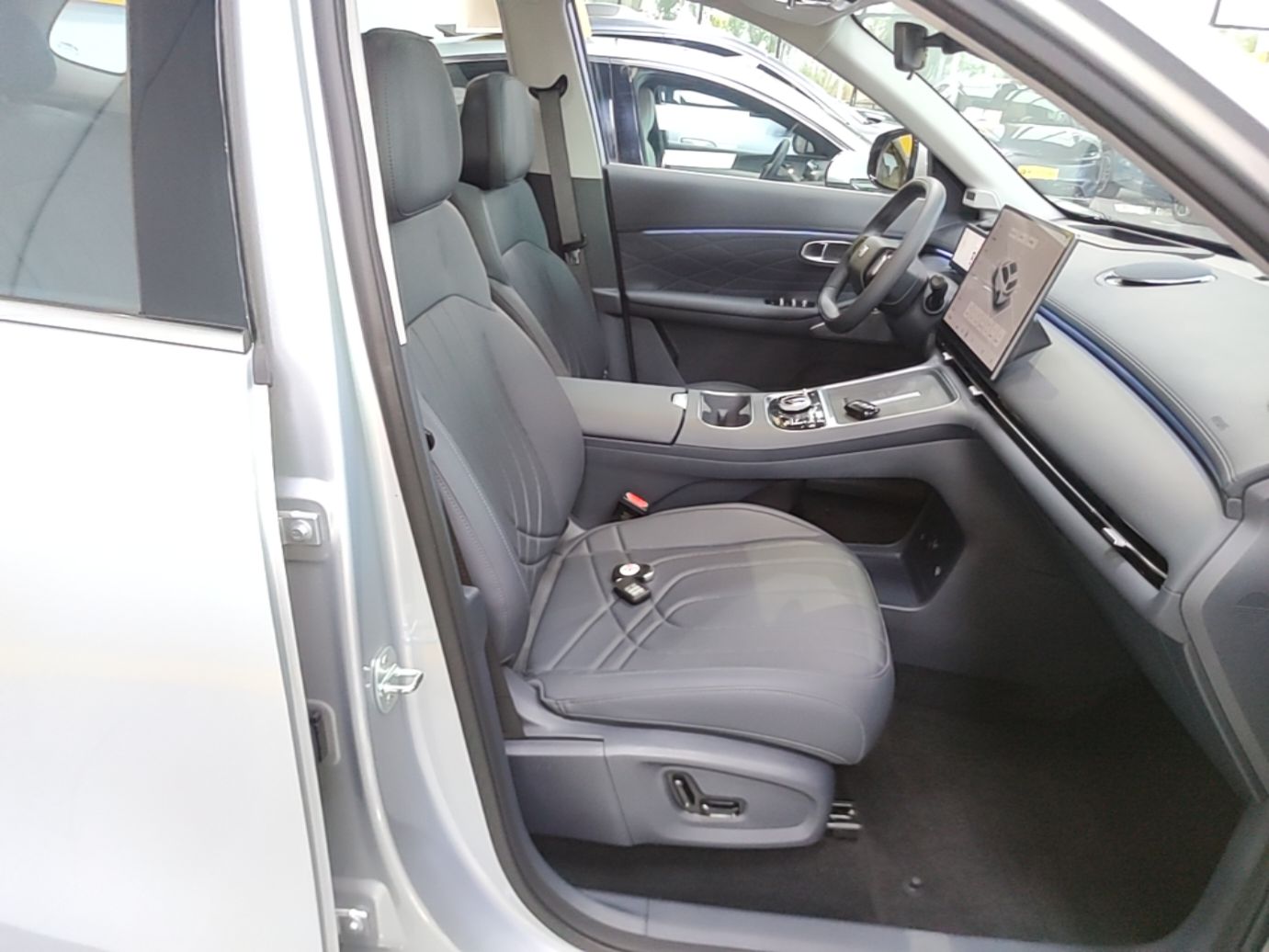 Geely Galaxy Xingjian 7 EM-i 2026 Model 135km Starship Version — снимка 19