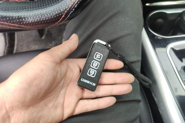 Used EXEED Lingyun 2019 1.6T Two-Wheel Drive Diamond Edition
