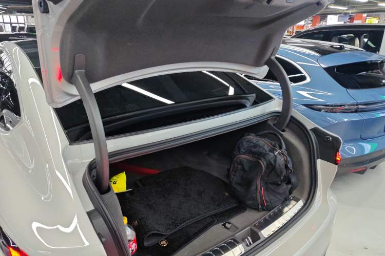 Used Nio ET7 2024 75 kWh Executive Edition
