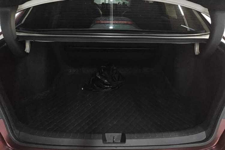 Used Honda Civic 2023 240TURBO CVT Dynamic Edition Trunk