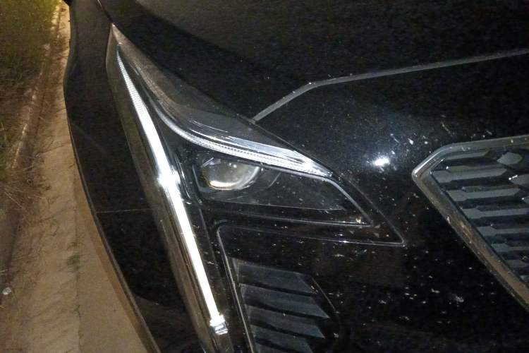 Used Cadillac XT4 2021 28T Two-Wheel Drive Luxury Version
