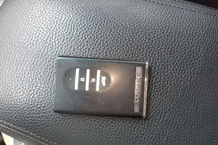 Used Luxgen Great 7 SUV 2013 Limited-Edition Sharp Model 2.2T Two-Wheel-Drive Smart Version Vehicle Key