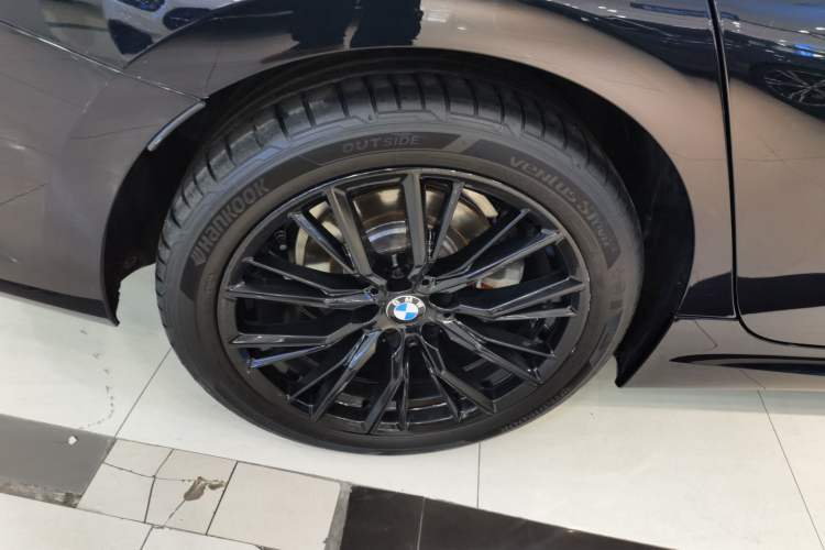 Used BMW 3 Series 2022 325i M Sport Night Edition Package
