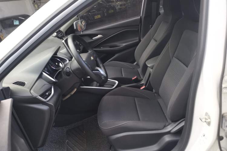 Used Chevrolet Cavalier 2020 325T Automatic Enjoyment Edition