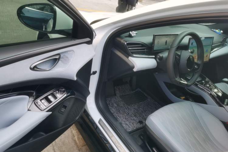 Used BYD Seal 2023 Champion Edition 550km Prestige Model
