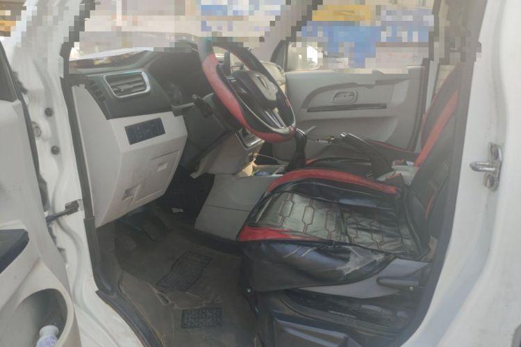 Used Jinbei Hiace X30 2024 1.5L Wealthy Van Model 2/5 Seats