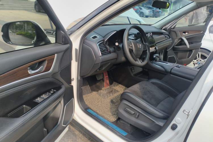 Used Honda Avancier 2017 240TURBO Two-Wheel Drive Elite Edition Driver Seat