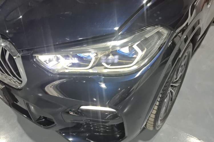 Used BMW X5 2019 xDrive40i M Sport Package
