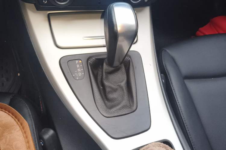 Used BMW 3 Series 2012 318i Leading Model Gear Lever