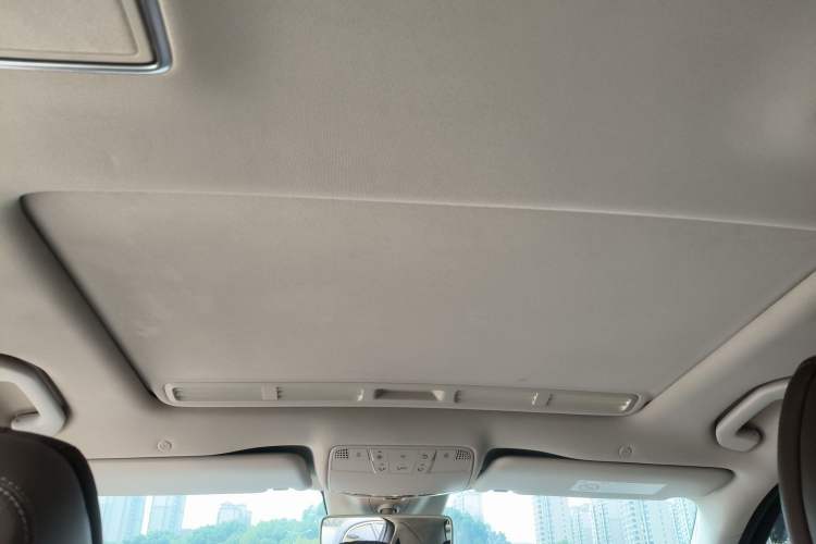 Used Mercedes-Benz E-Class 2016 E 200 L Sport Edition
