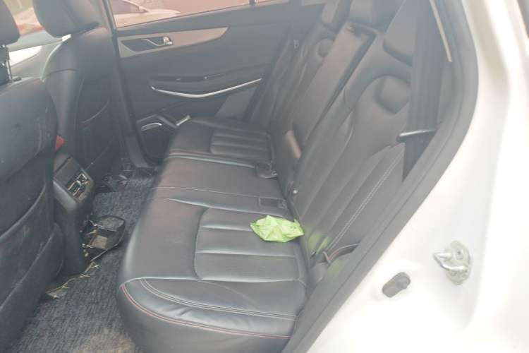 Used CHANGAN CS75 2020 280T Automatic Ya Zhi Model China VI Standard
