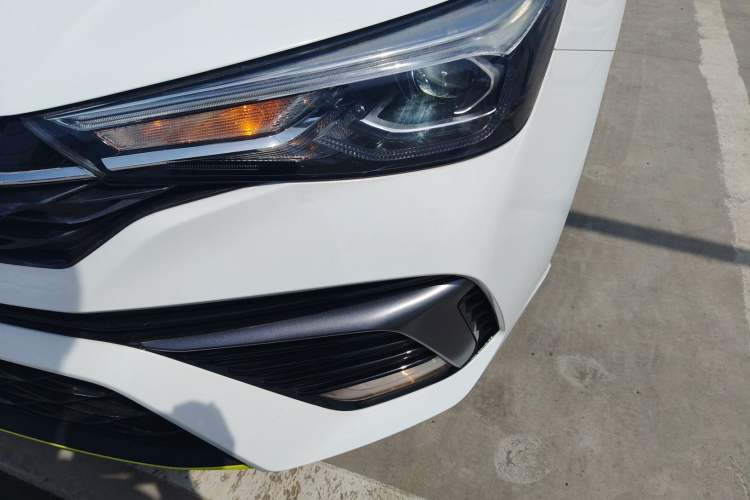 Used Roewe i5 2021 1.5L CVT Platinum Edition
