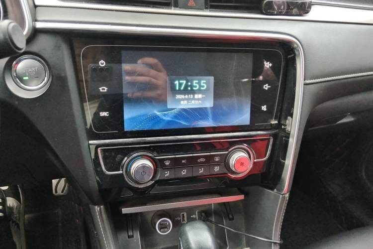 Used MG 6 2017 20T Automatic Luxury Smart Connect Version China V Standard Audio And AC Panel