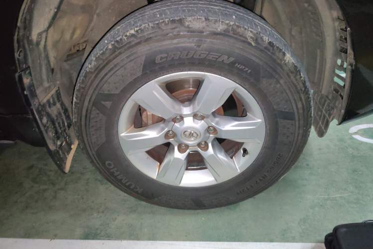 Used Toyota Prado 2013 2.7L Automatic Parallel Import