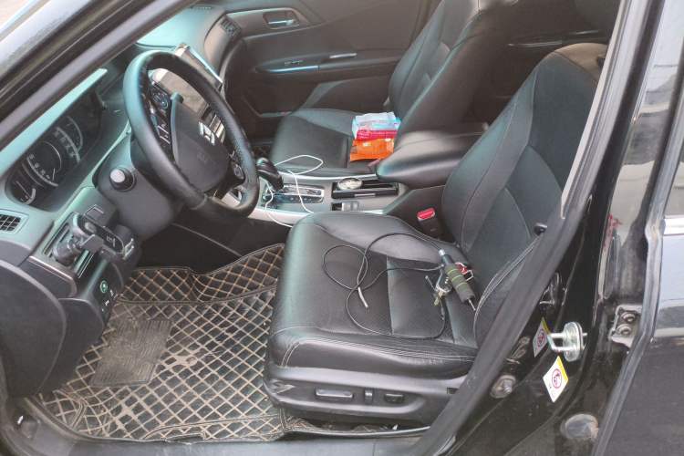 Used Honda Accord 2014 2.0L EXN Luxury Navigation Edition