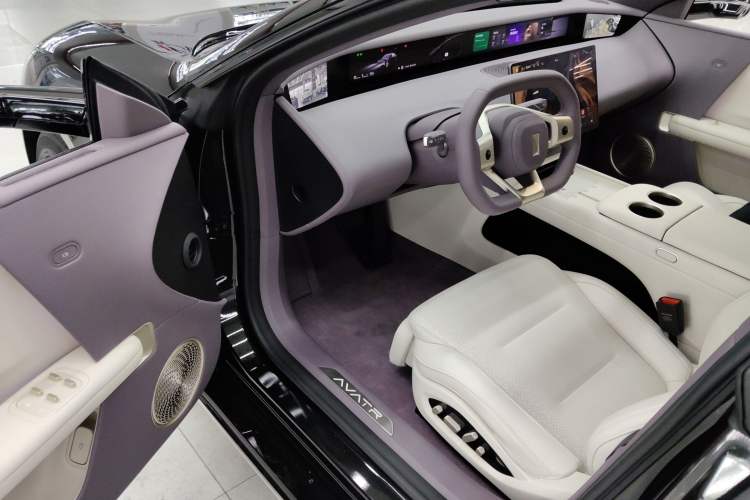 Used Avatr 06 2025 Ultra Pure Electric Edition
