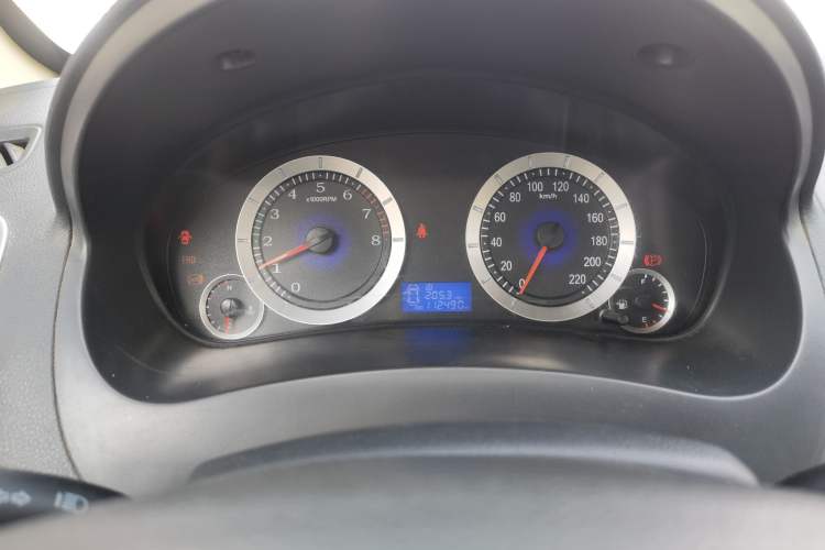 Used Geely Auto Diamond 2016 1.5L Manual Elite Version China IV Standard Instrument Cluster