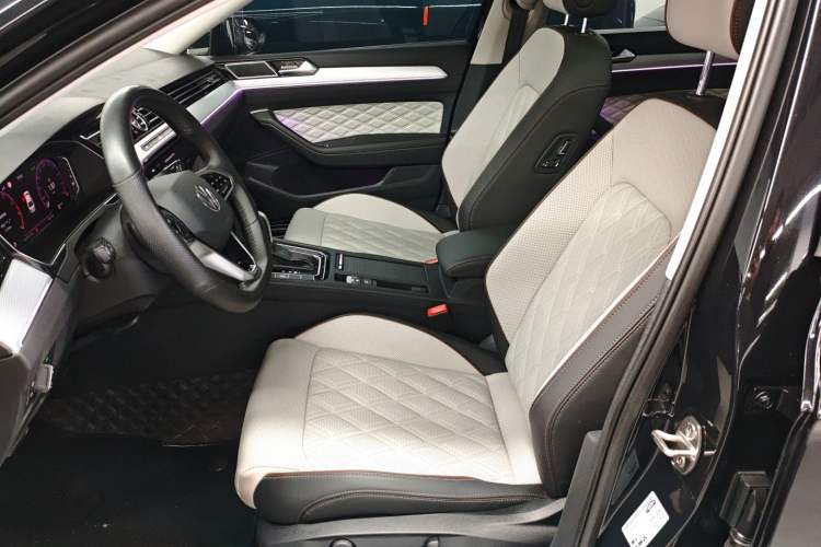 Used Volkswagen Magotan 2023 2 Million Units Commemorative Edition 330TSI DSG Luxury Version