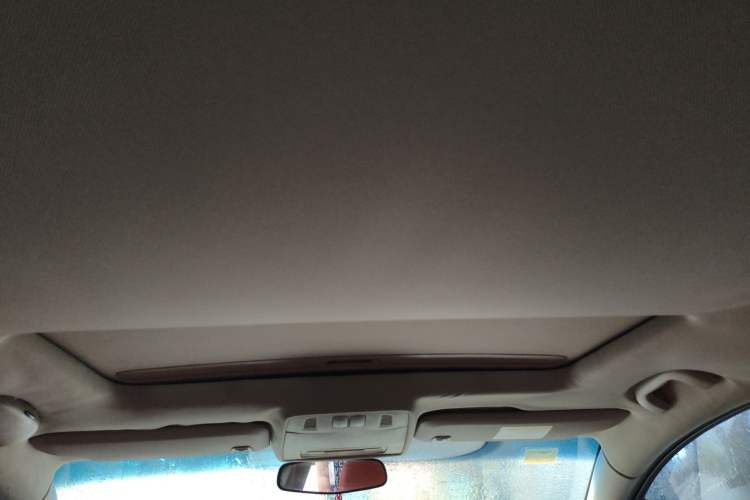 Used Buick GT 2013 GT 1.6L Automatic Fashion Edition Headliner