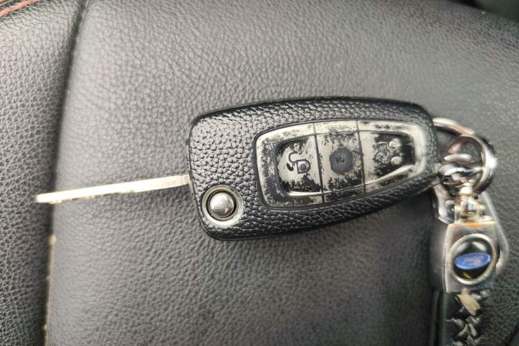 Used Ford Focus 2017 Hatchback 1.6L Automatic Comfort Plus SmartDrive Edition Interior 1